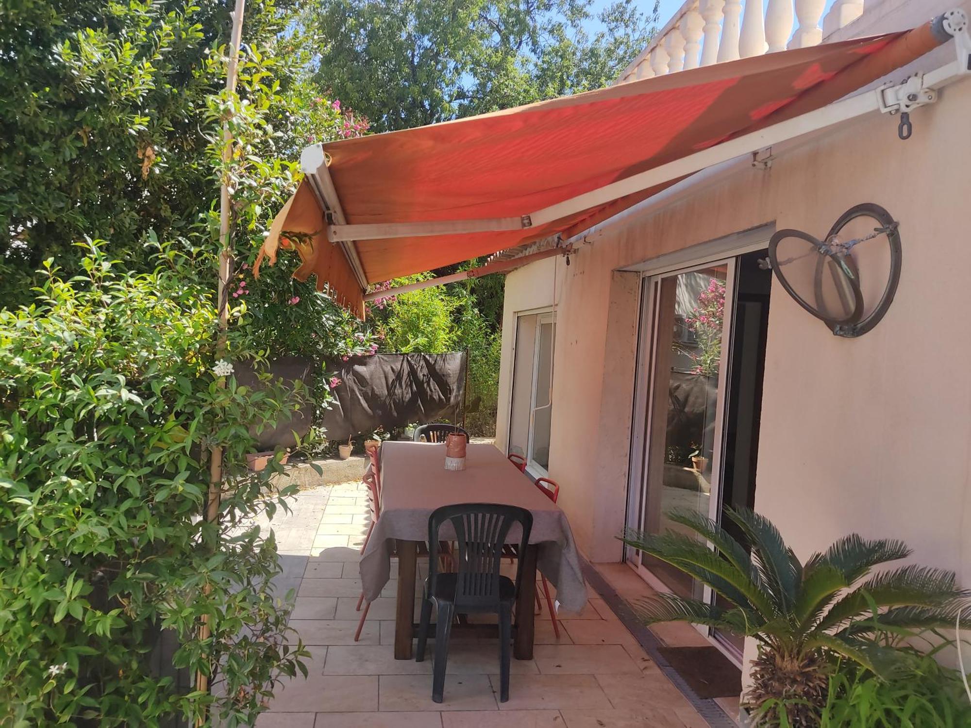 La Ciotat Belle Maison Centre Ville Avec Parking Екстериор снимка